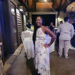 Meet your Posher, Pamela